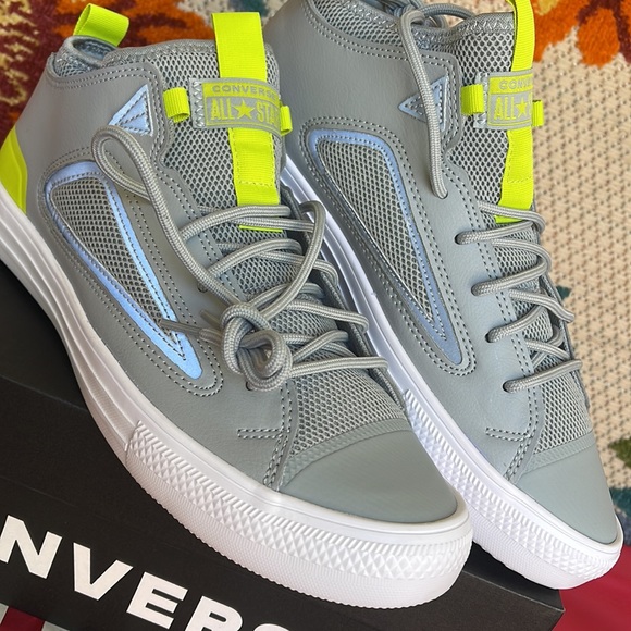 Converse 172153C
CTAS ULTRA OX
ASH STONE/LIME TWIST/SILVER
Men’s sneakers - Picture 8 of 16